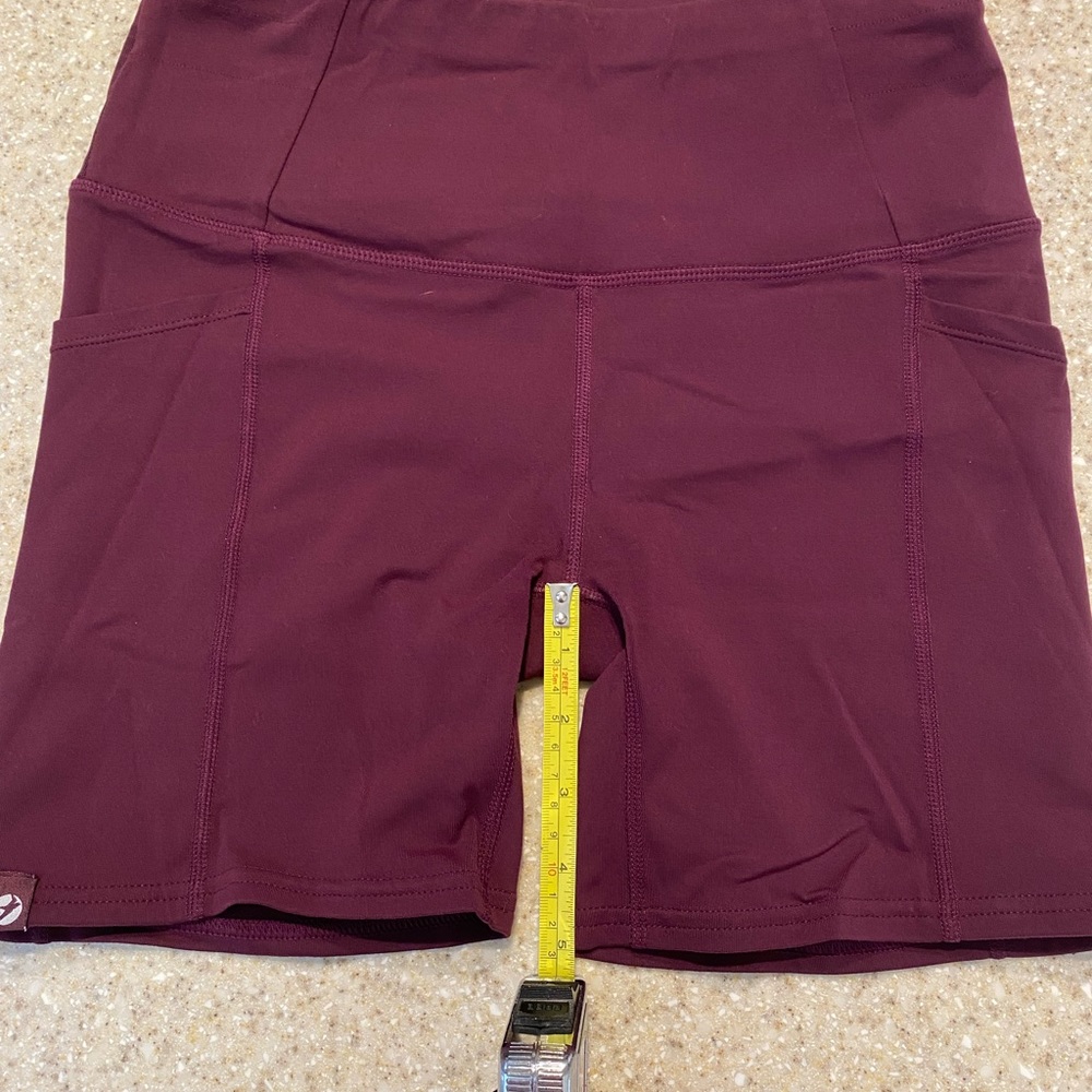 Oiselle 5” pocket jogger shorts